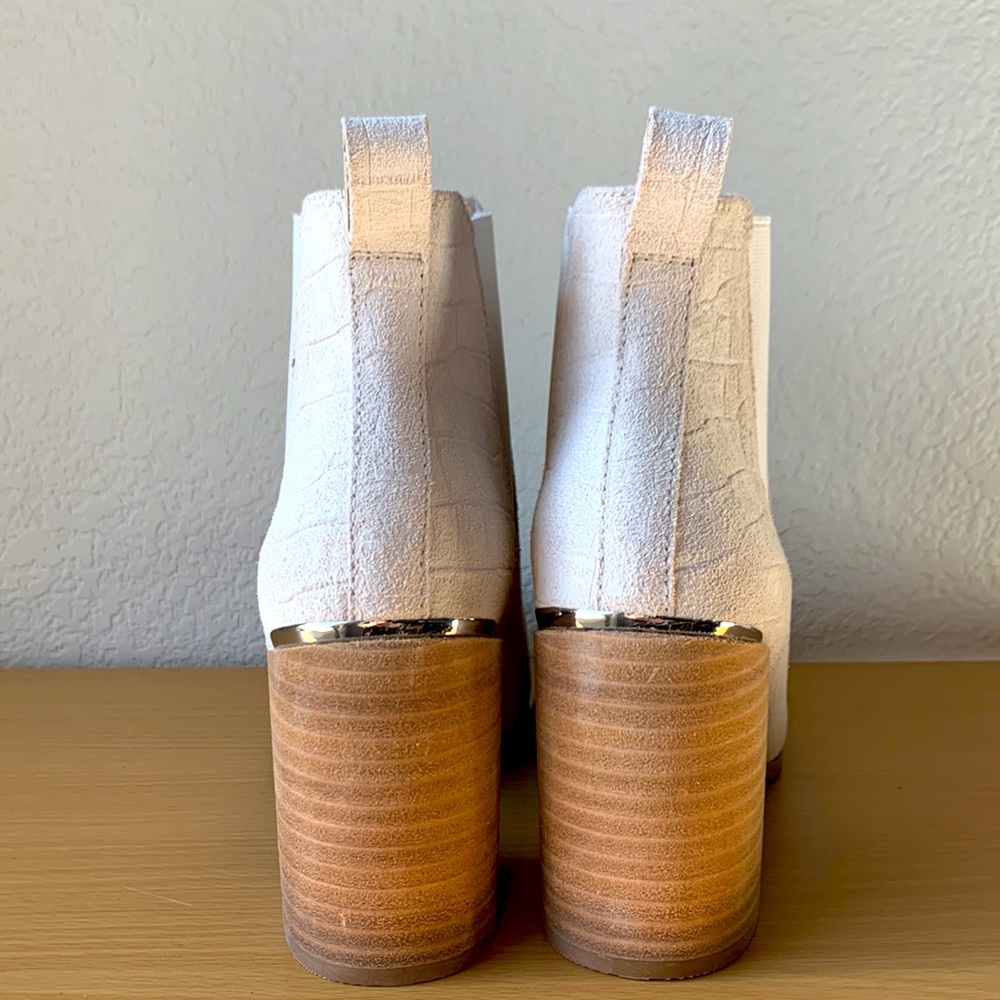 Steve Madden Knoxi Pointed Toe Bootie In Bone Cro… - image 4